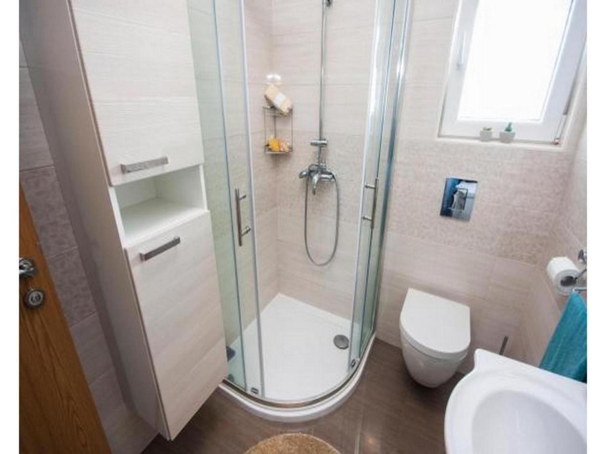 Apartment Dar Murter Esterno foto